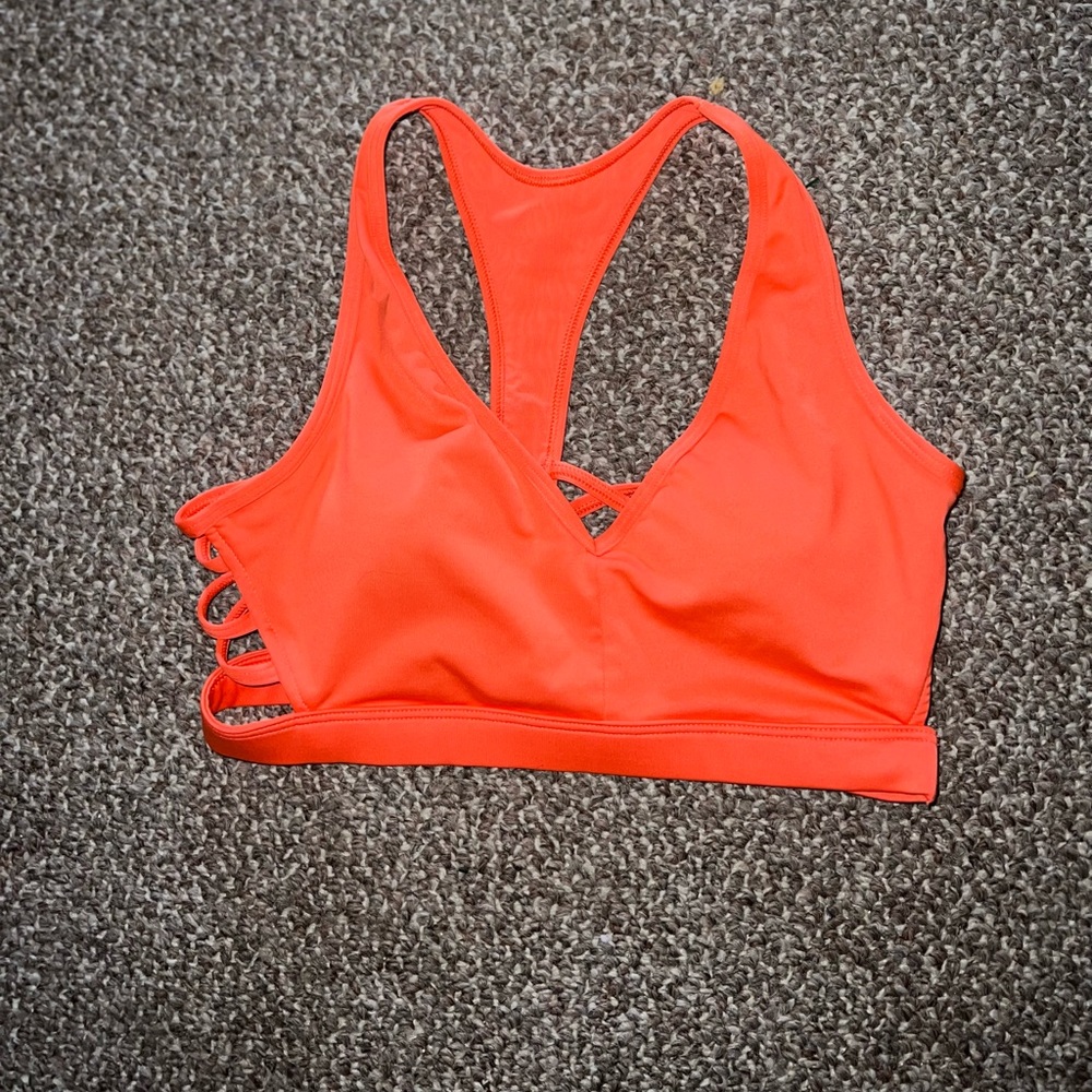 Sports bra